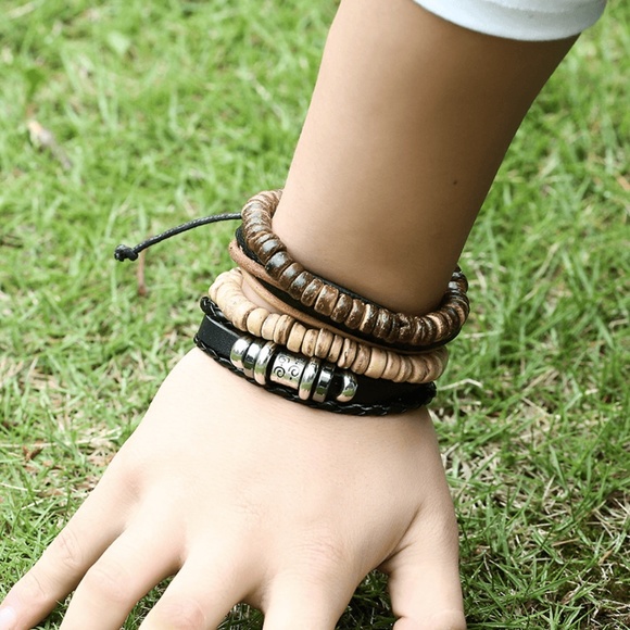 Fashion Jewelry Bracelets - Picture 3 of 5